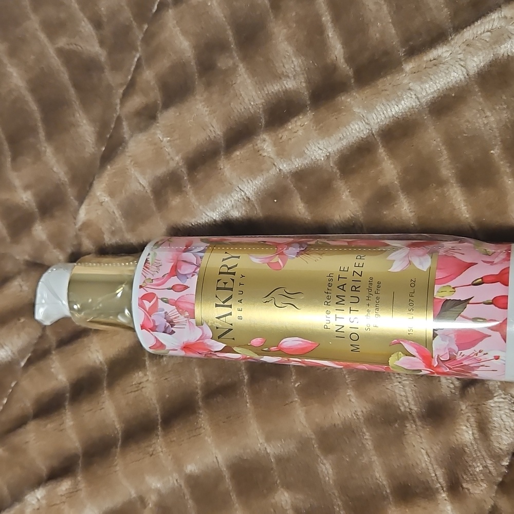 $5 Add To Bundle Nakery Beauty Pure refresh Moisturizer 150 ml